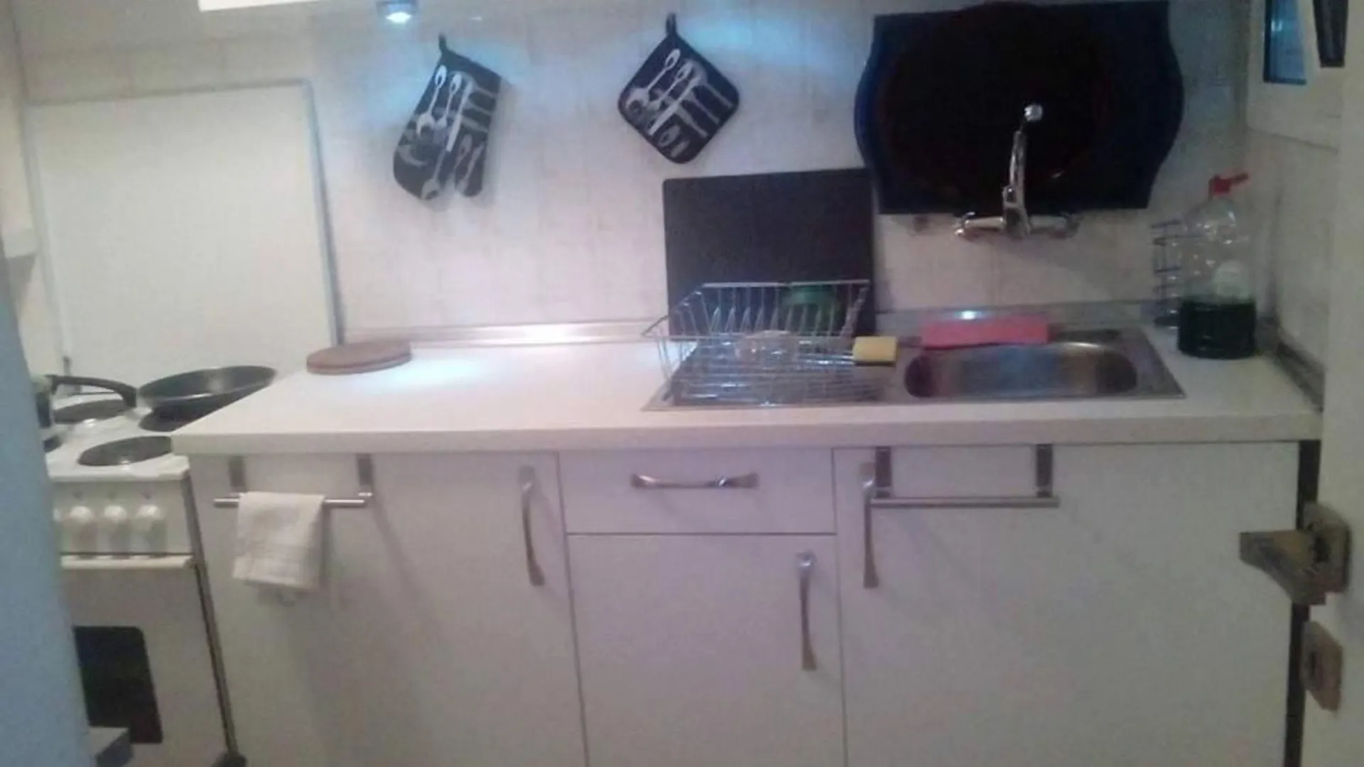 Apartment 2 Bedroom Center In Thessaloniki